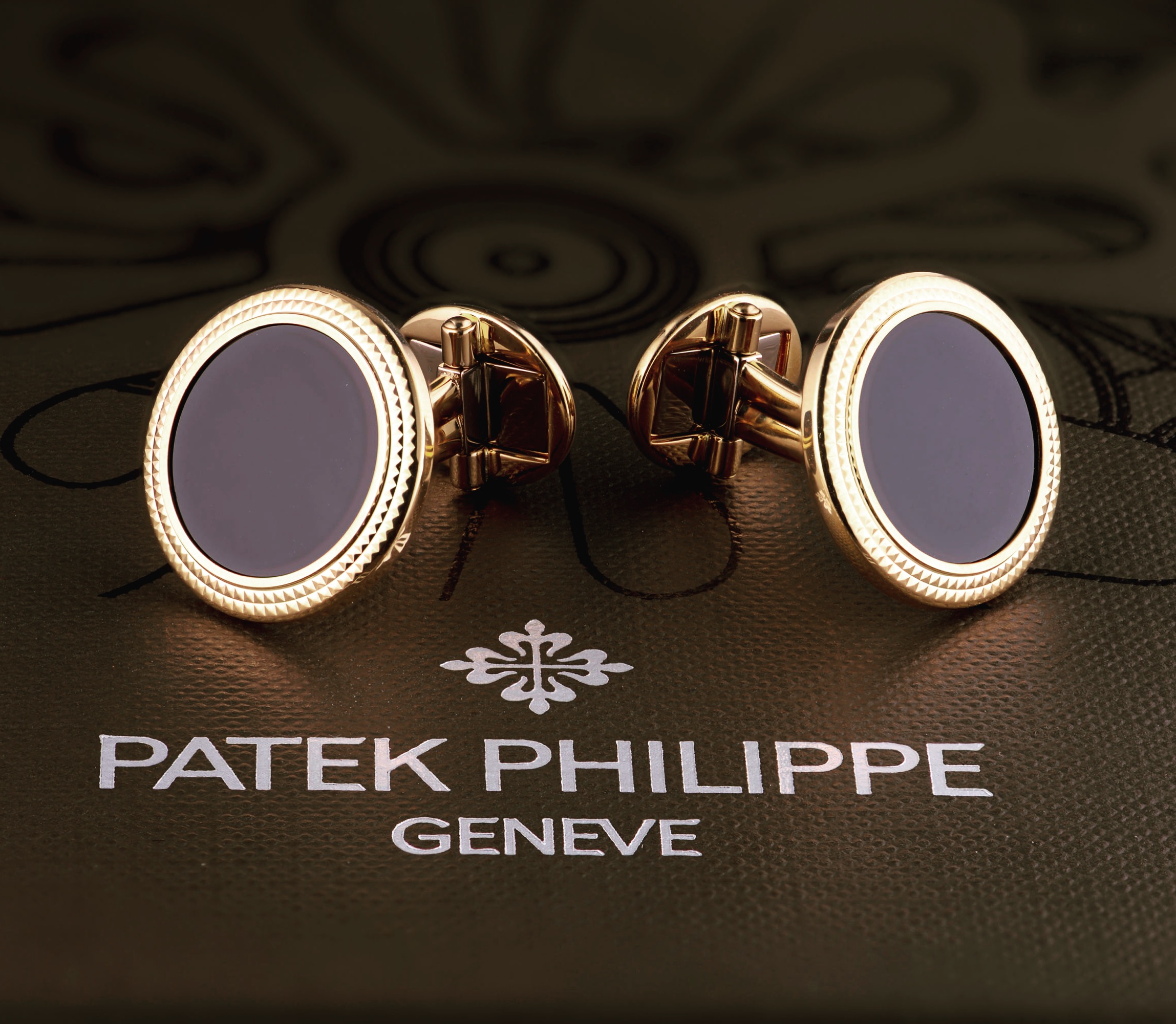 Patek philippe new arrivals calatrava cufflinks