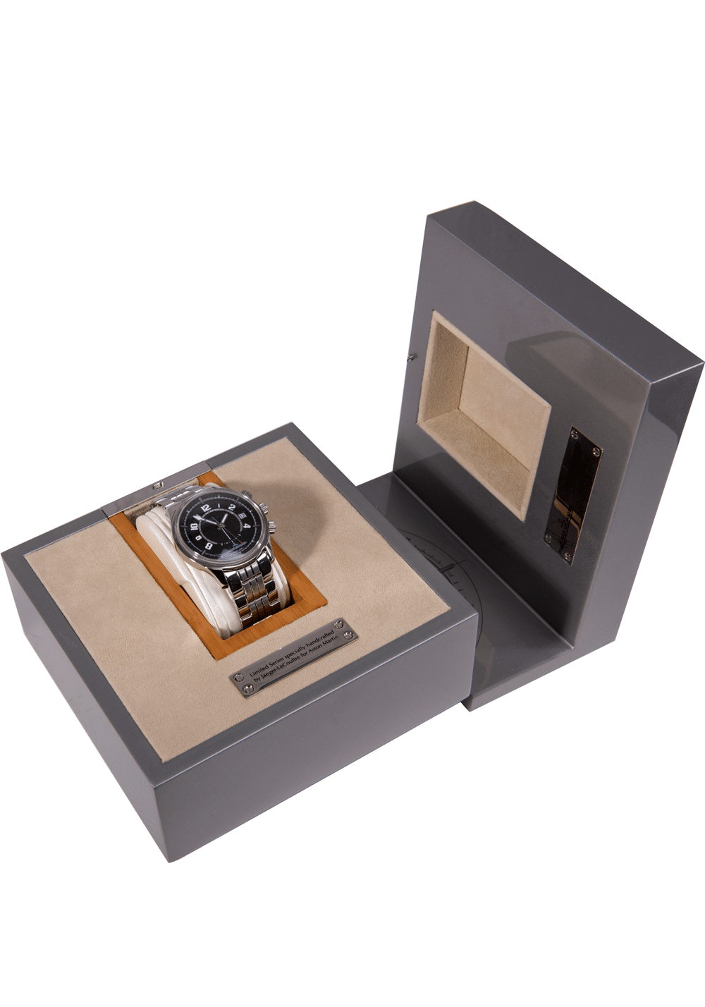 Jaeger lecoultre discount amvox aston martin