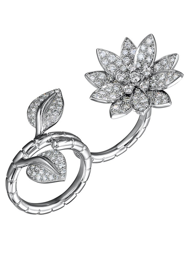 Van cleef lotus ring outlet