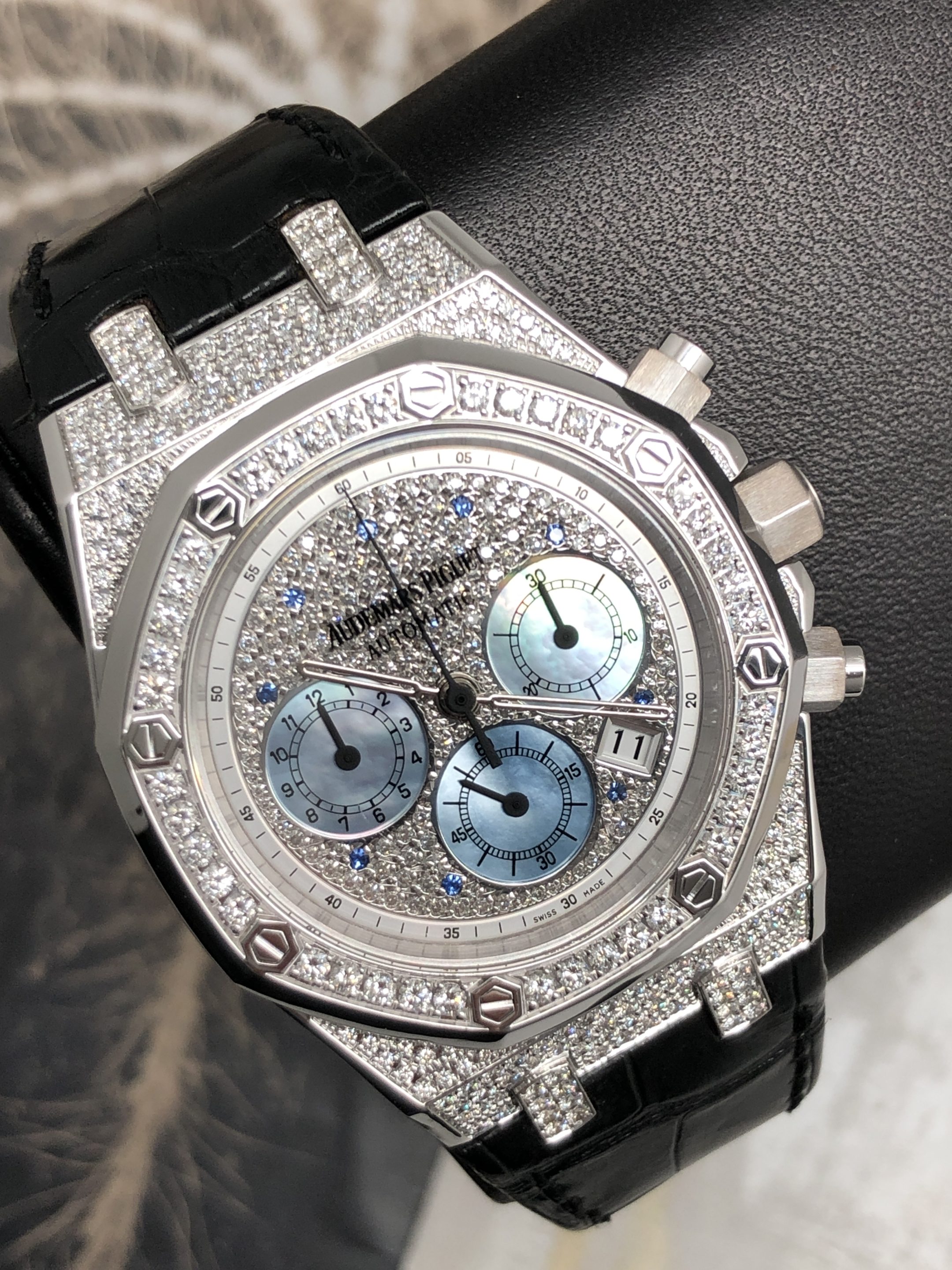 Audemars piguet royal oak chronograph 39mm 2025