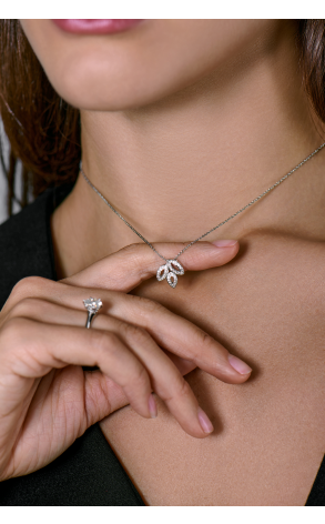 Подвеска Harry Winston Lily Cluster Diamond Pendant Small PEDPSM1MLC (42932) №2