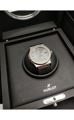 Часы Hublot Classic Fusion Titanium Grey 511.NX.7071.LR (36331) №4
