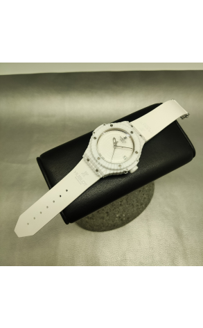 Часы Hublot Big Bang Caviar Ceramic 346.HX.2800.RW (35923) №3
