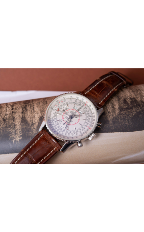 Часы Breitling Navitimer Montbrillant Datora Chronograph A21330 (29982) №3