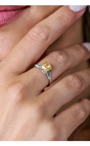 Кольцо Tiffany & Co 2,05 ct Square Antique Cut Fancy Intense Yellow / VS1 (40789) №3