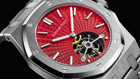 К 125-летию ГУМа компанией Audemars Piguet выпущена новая модель часов