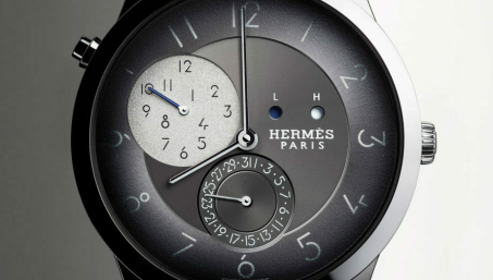 Часы Slim d'Hermès GMT из палладия - это сверхтонкий напарник в путешествии