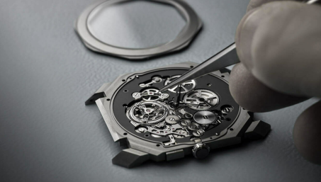 Заслуживала ли модель Bvlgari Octo Finissimo Tourbillon Automatic победы на Женевском Гран-при высокого часового искусства? Часть 1