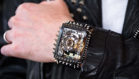 “No Futur” at Hautlence