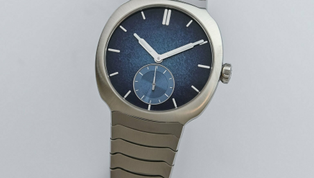 Эмалевый циферблат H. Moser & Cie.